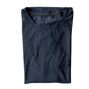 🌿Banana Republic Pima Tee